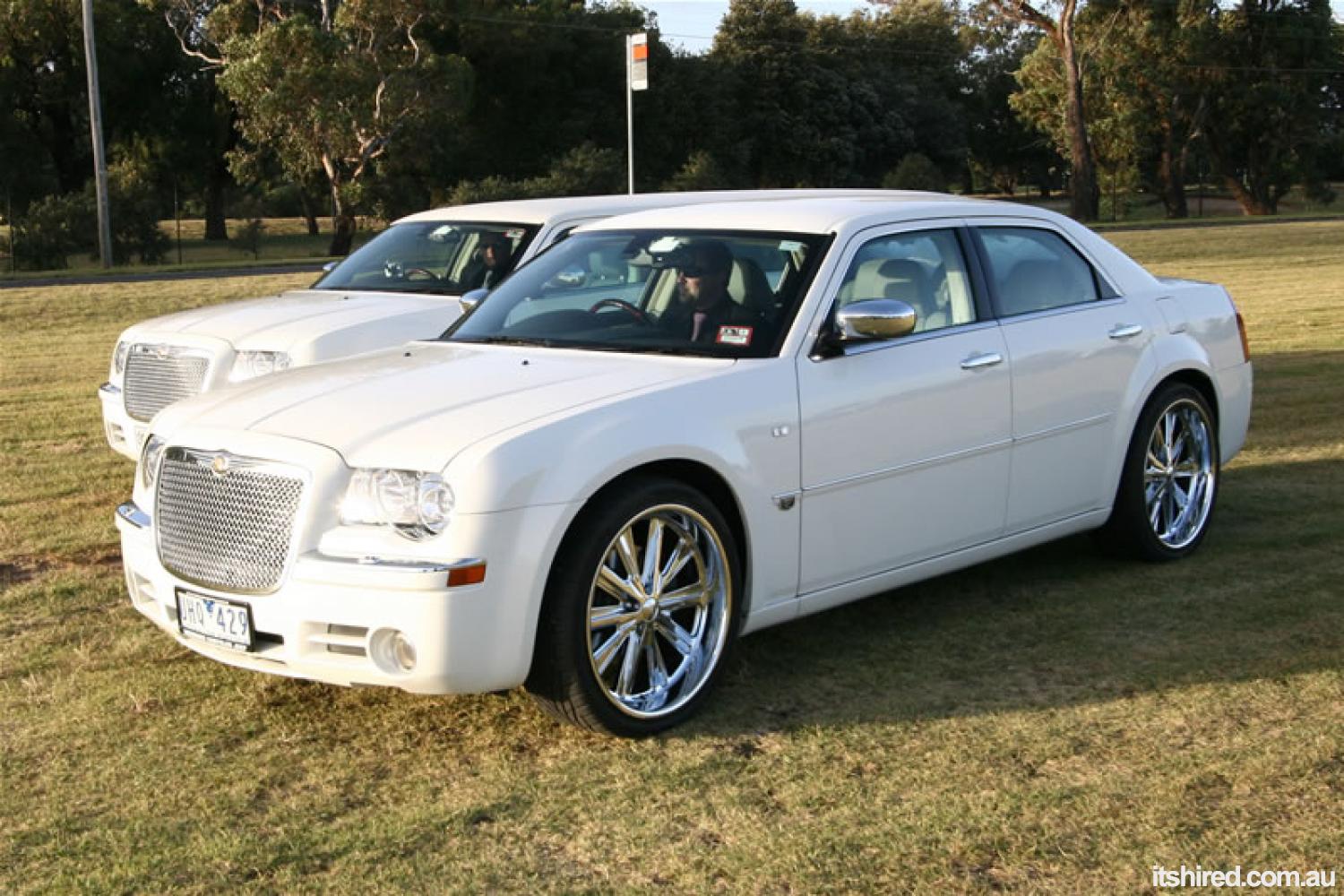 300C chrysler limo hire adelaide #5