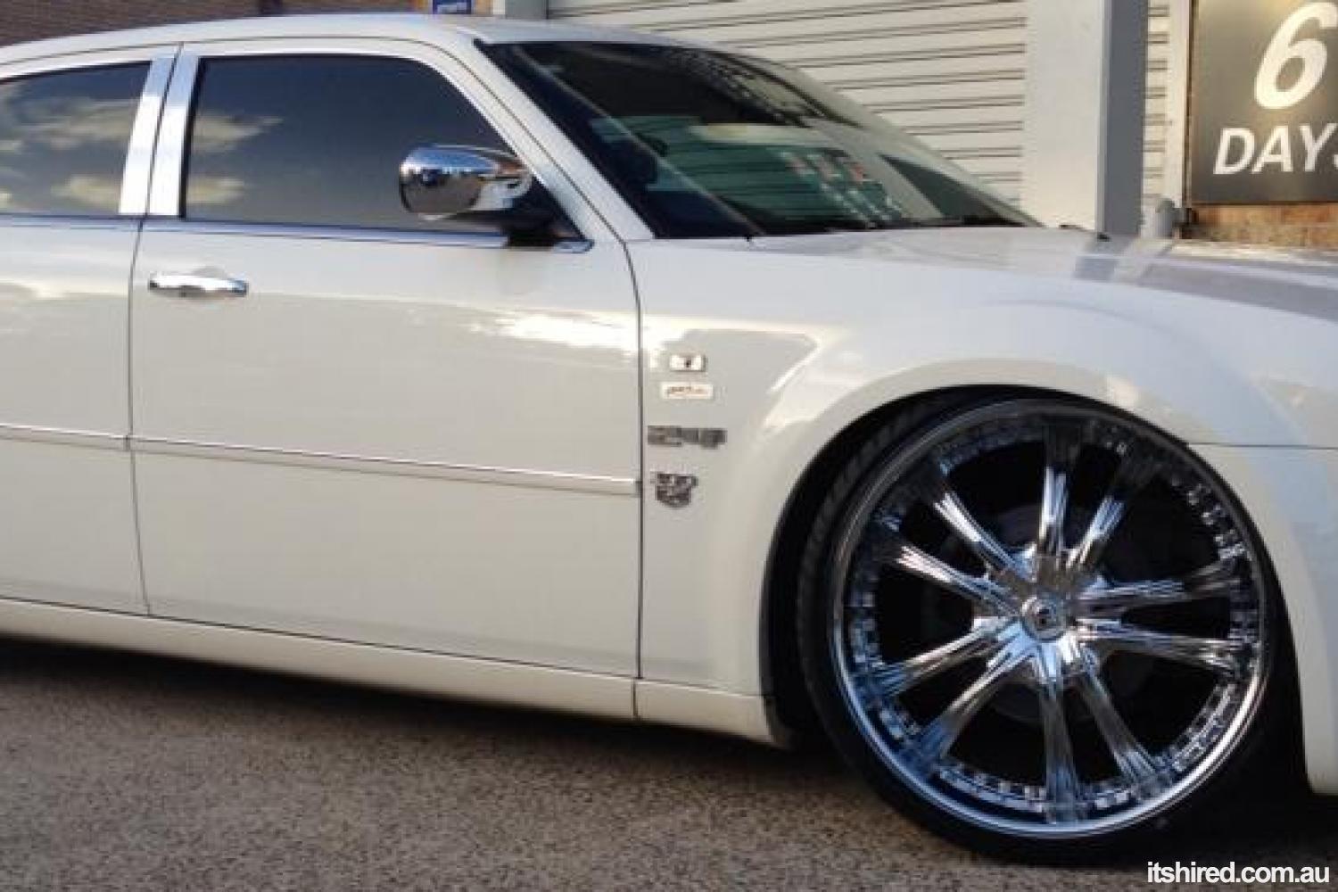 Chrysler 300c Wedding Car Hire Sydney I Do Wedding Cars Sydney